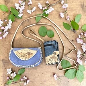 El Salvador Handcrafted Blue and Tan Women's Bag and wallet set